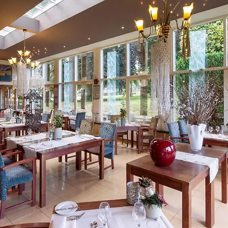 Grand Monopole Hotell 3*