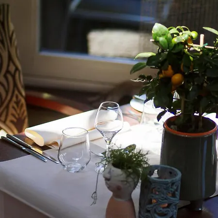 Grand Monopole Hotell
