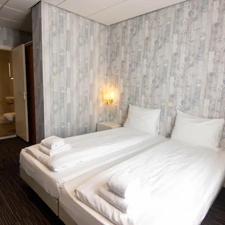 Hotel Grand Monopole 3*