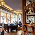 Hotel Grand Monopole 3*