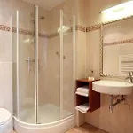 Grand Monopole 3*