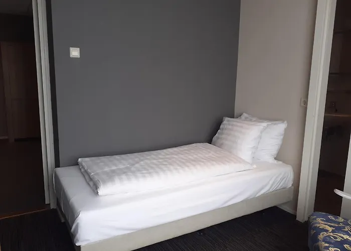 Otel Grand Monopole 3*