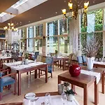 Grand Monopole Отель 3*