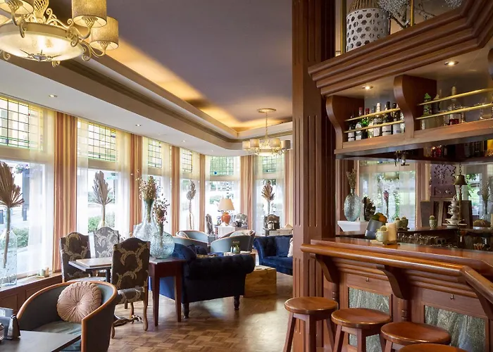 Отель Grand Monopole 3*