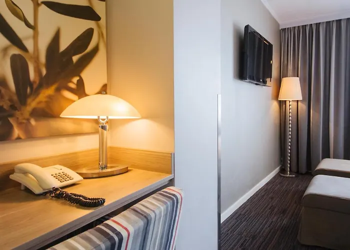 Отель Grand Monopole 3*