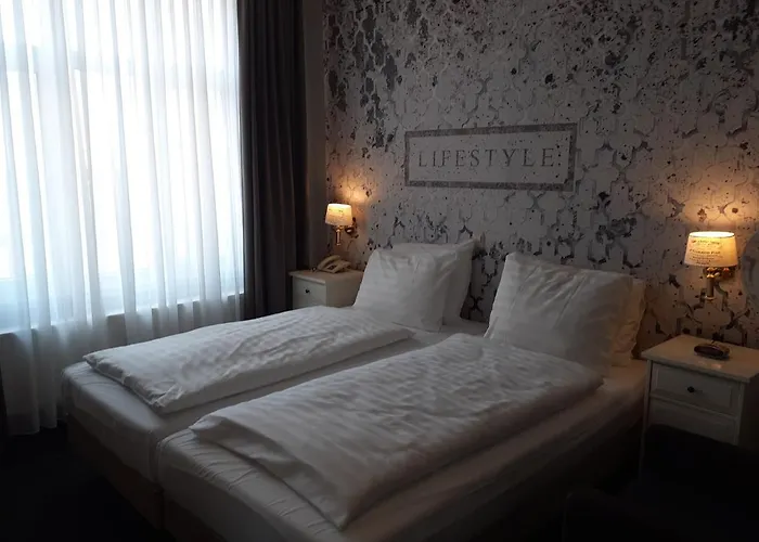 Отель Grand Monopole 3*